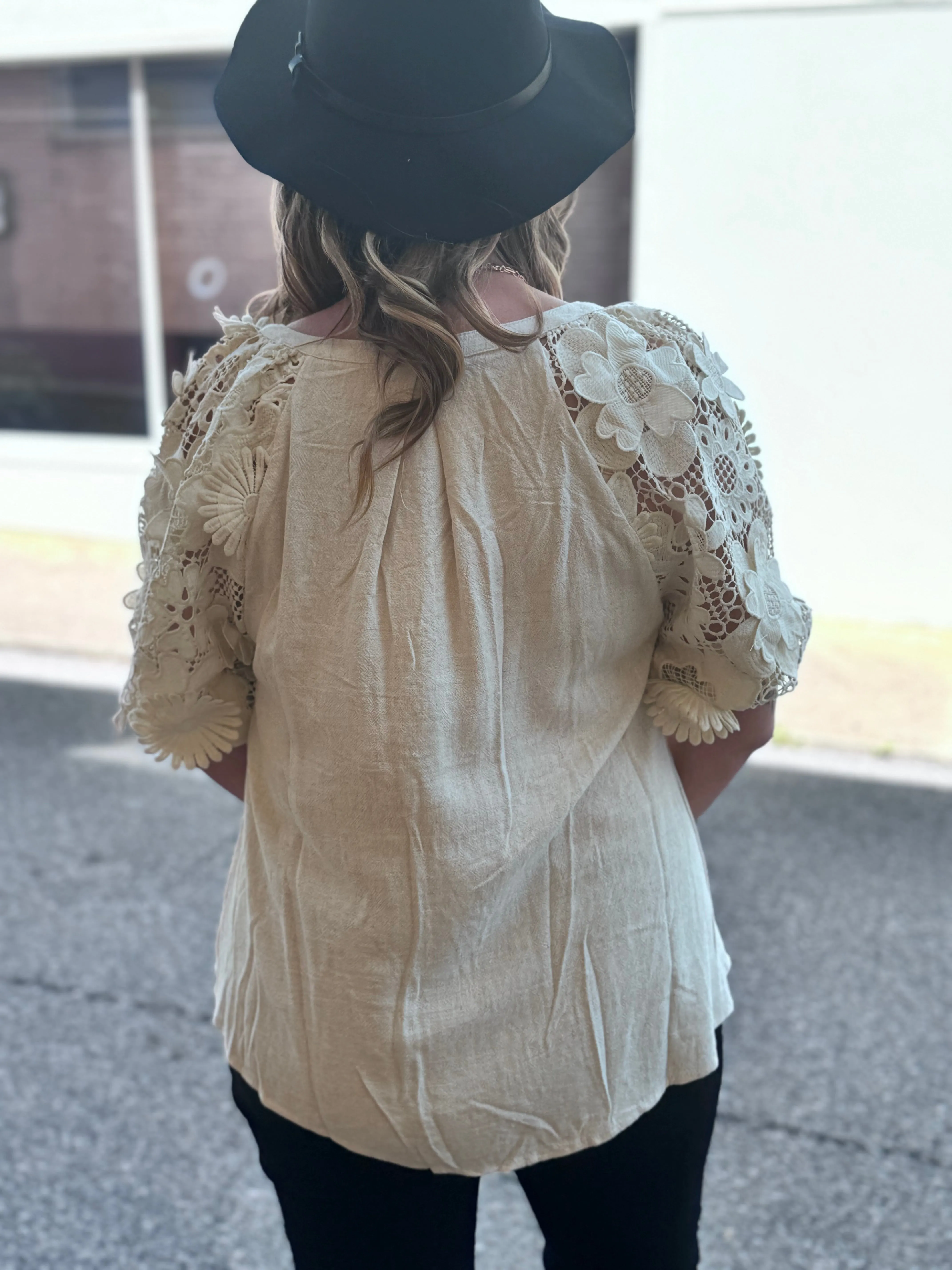 3D Floral Lace Top