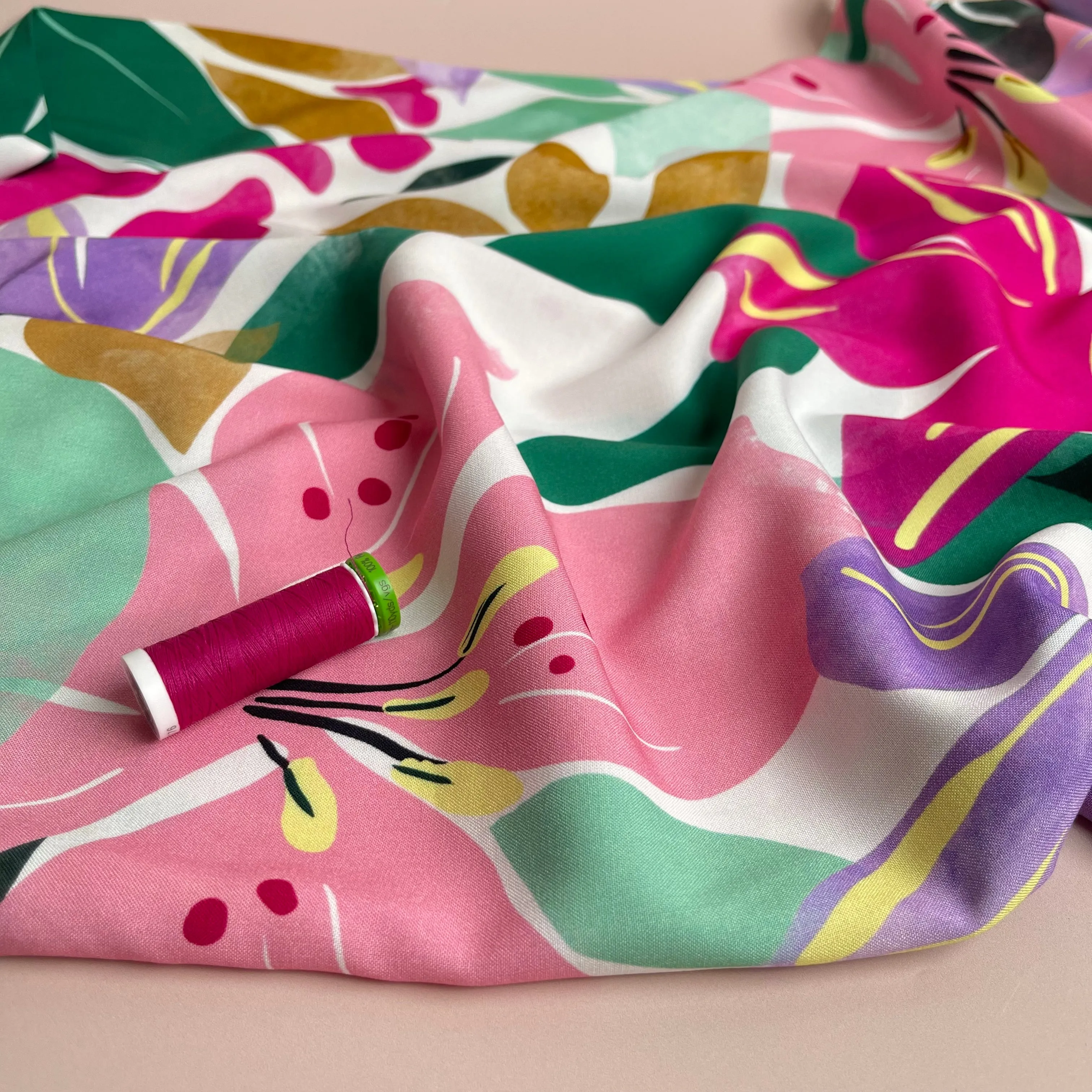 Atelier Jupe - Colour Splash Viscose Fabric