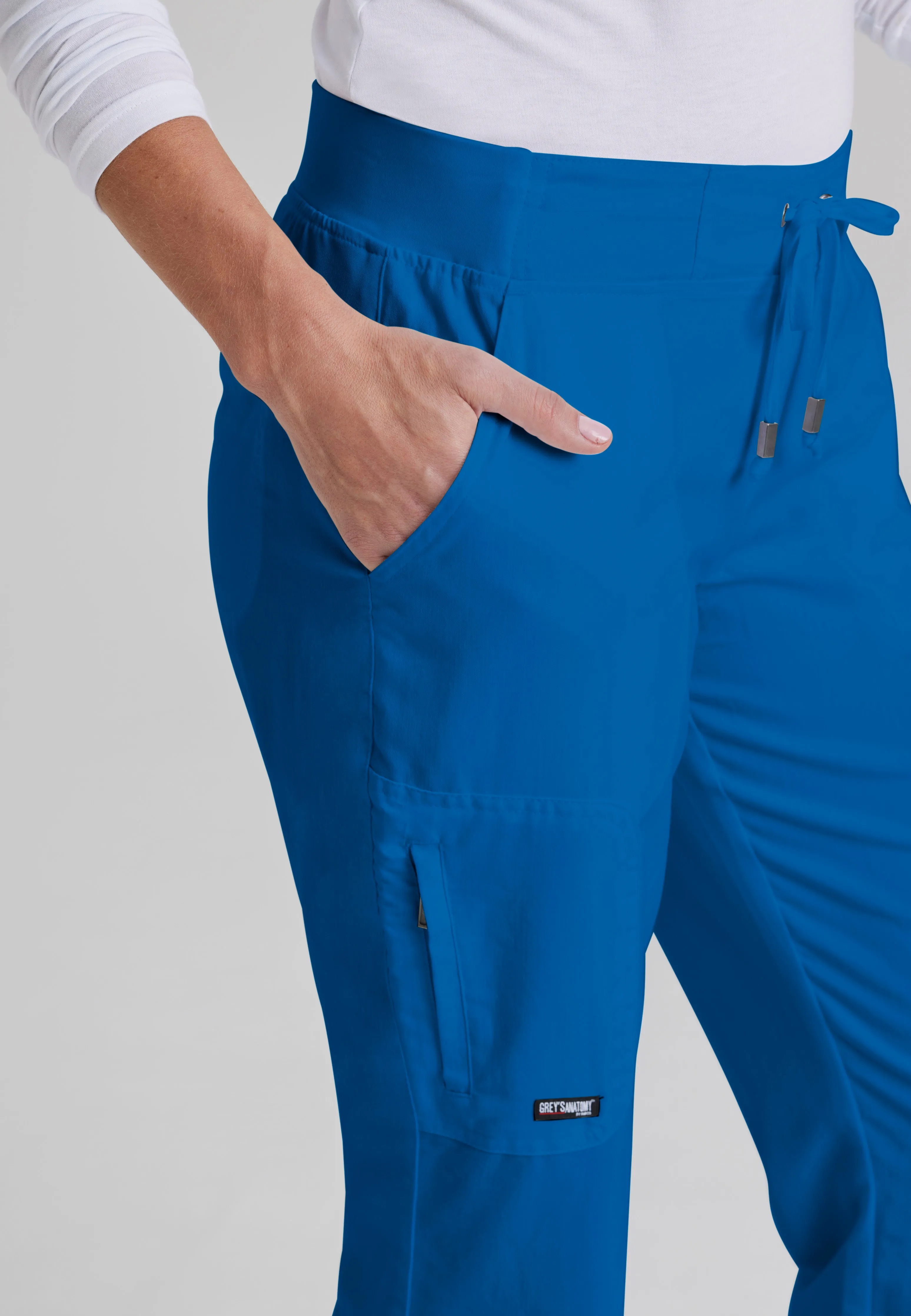 Mia 6-Pocket Mid-Rise Straight Leg Scrub Pant