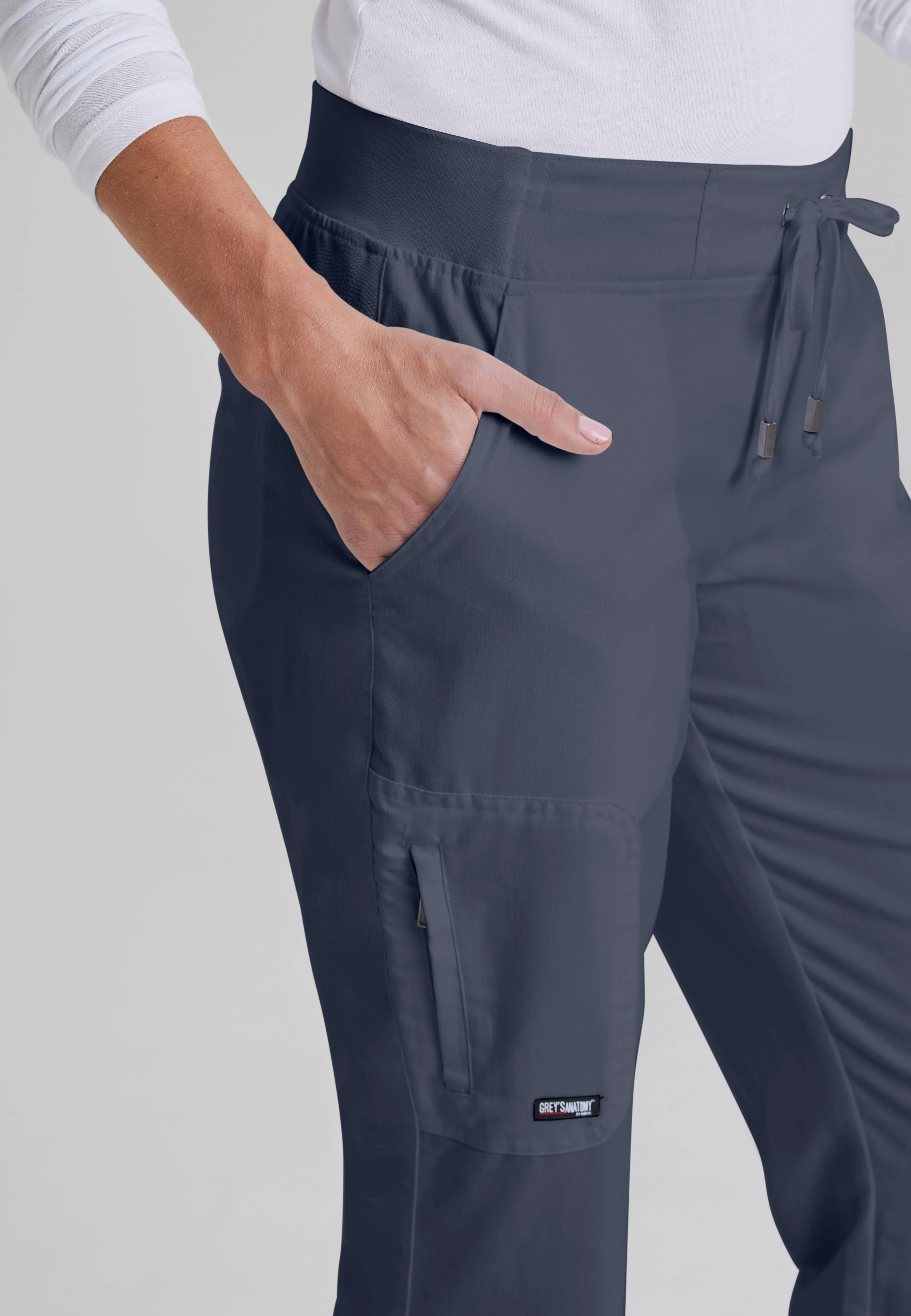 Mia 6-Pocket Mid-Rise Straight Leg Scrub Pant