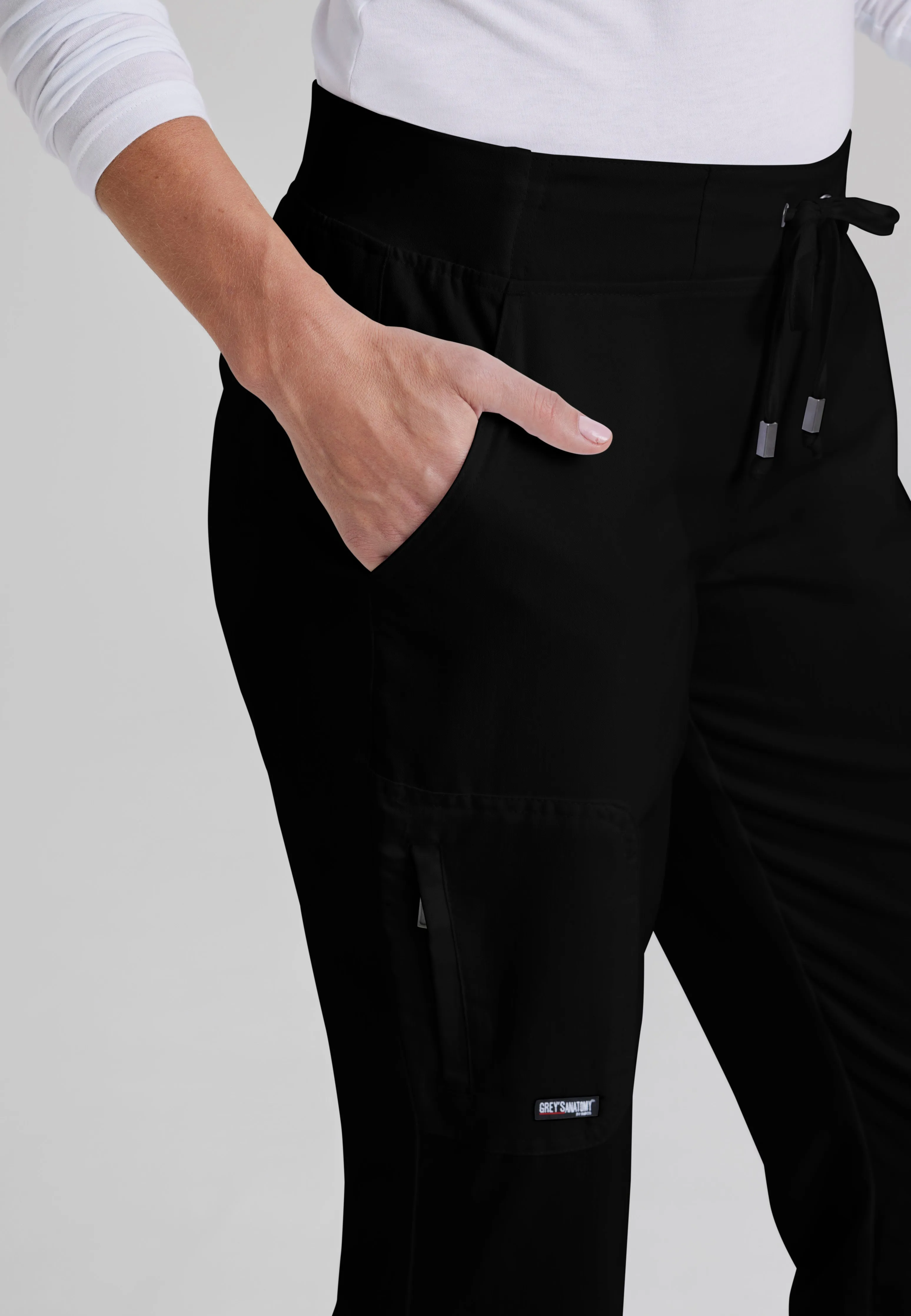 Mia 6-Pocket Mid-Rise Straight Leg Scrub Pant