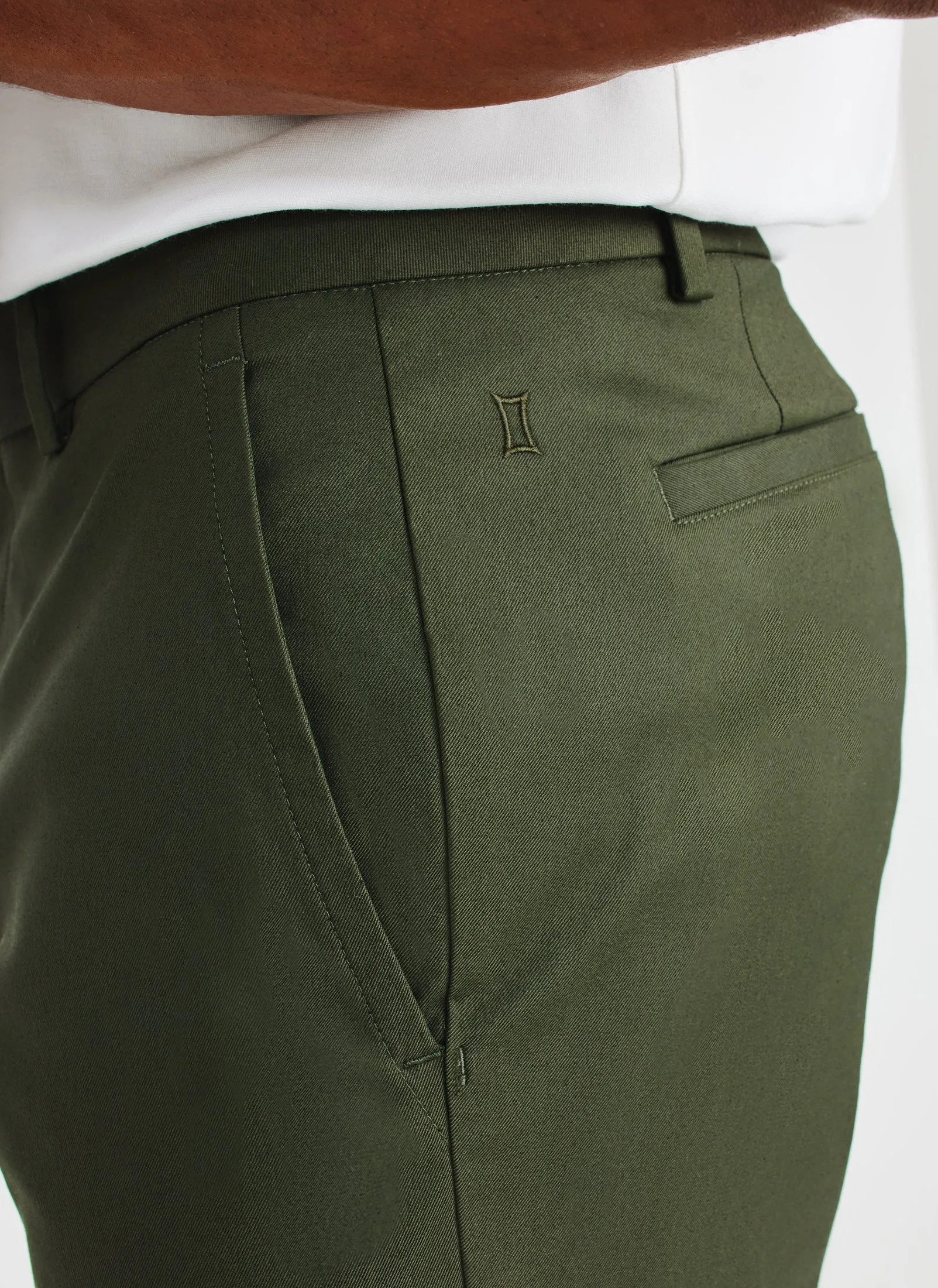 Navigator Essential Trousers Standard Fit