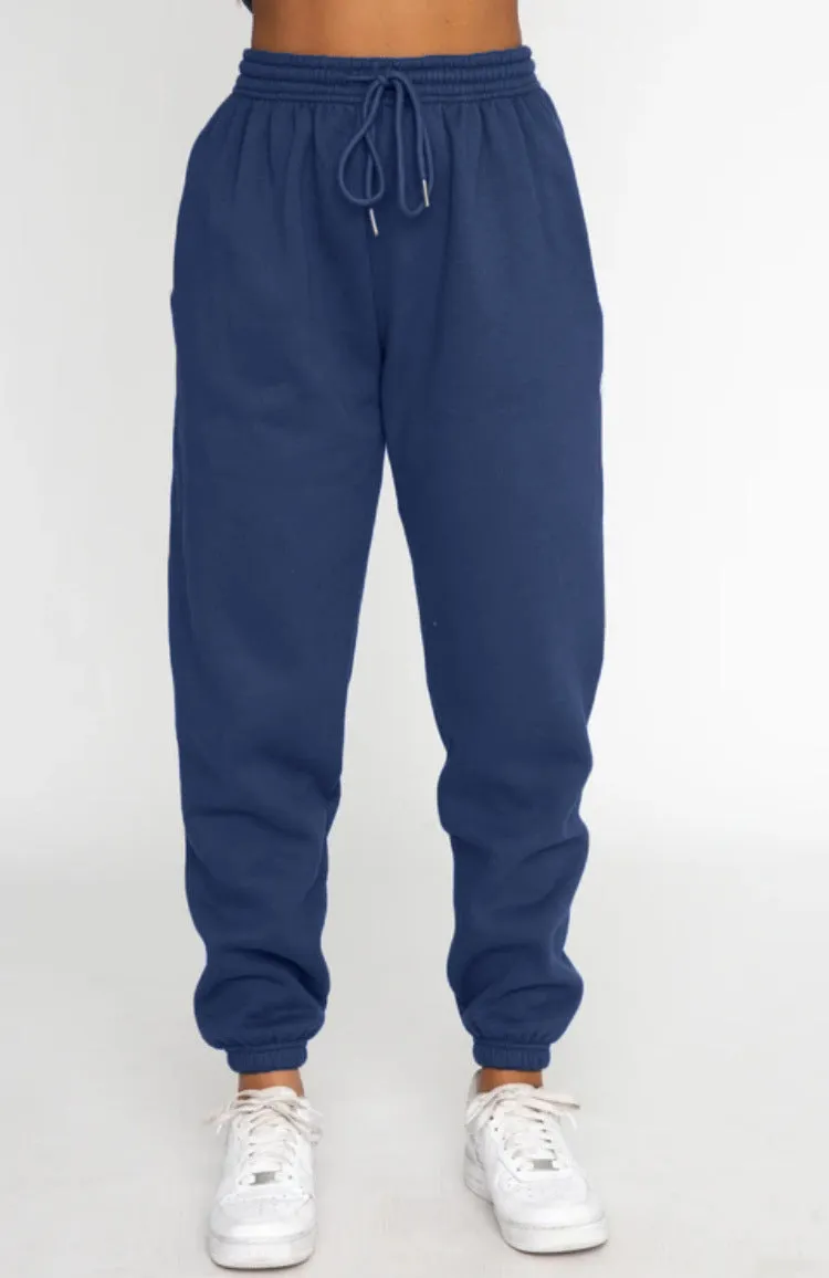 Vibrant Sweatshirt and Joggers Set for Casual Lounge Set