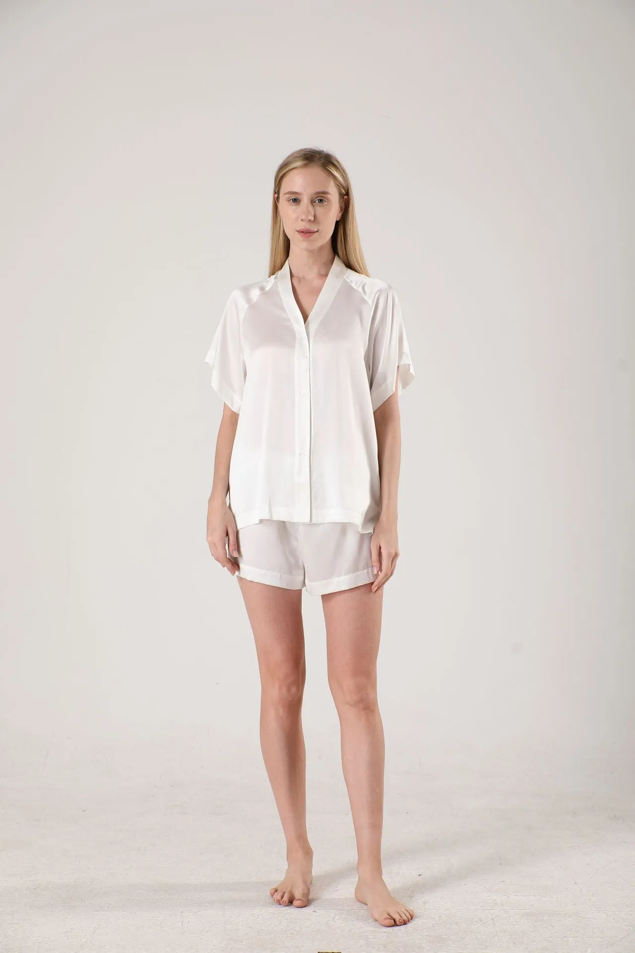 Women Classic Short Silk Pajamas Set