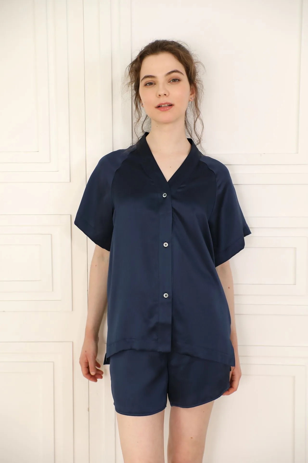 Women Classic Short Silk Pajamas Set