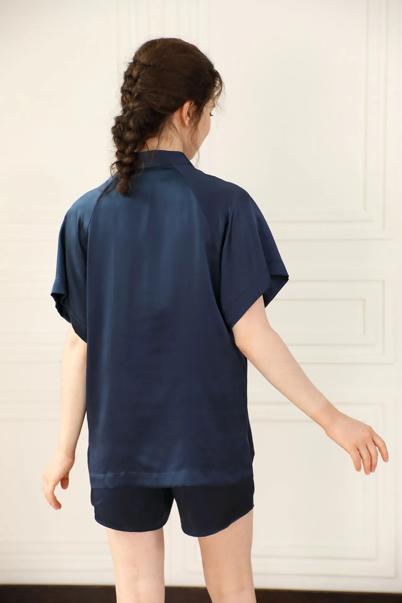 Women Classic Short Silk Pajamas Set