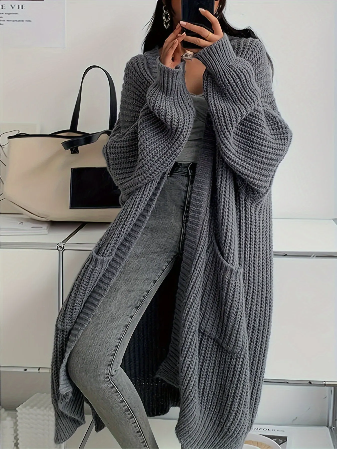 Women's Cozy Long Sleeve Knitted Cardigan with Pockets