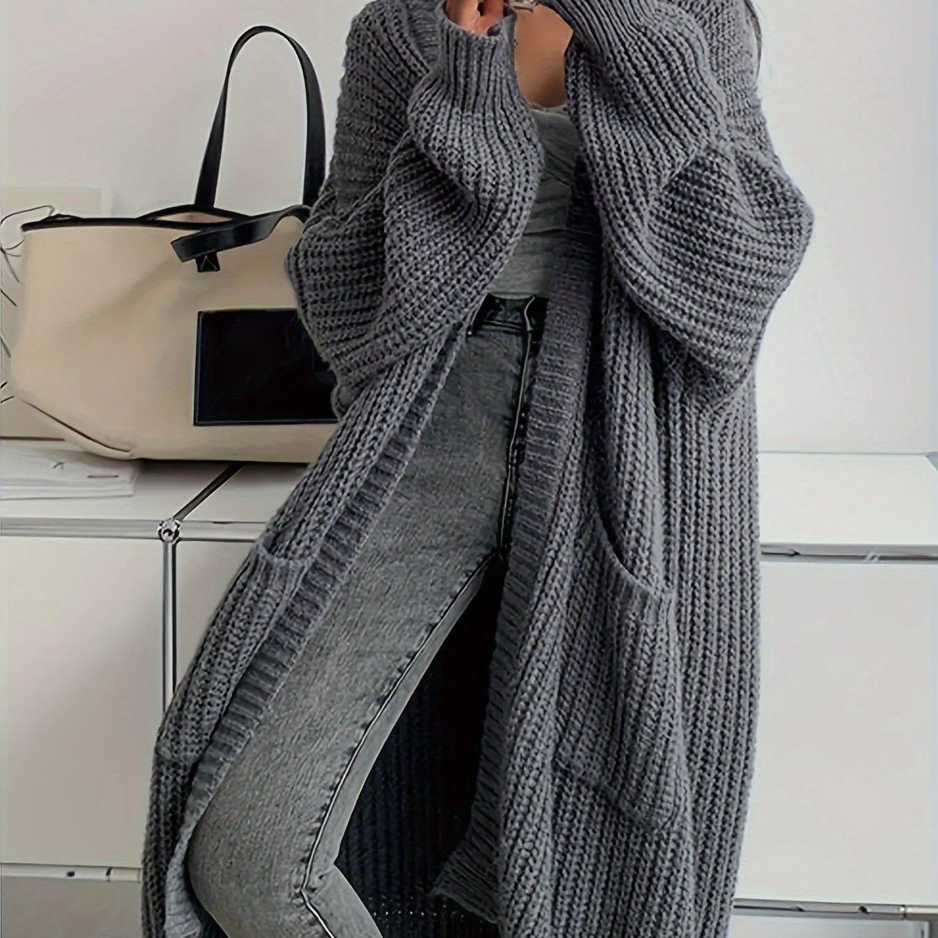 Women's Cozy Long Sleeve Knitted Cardigan with Pockets