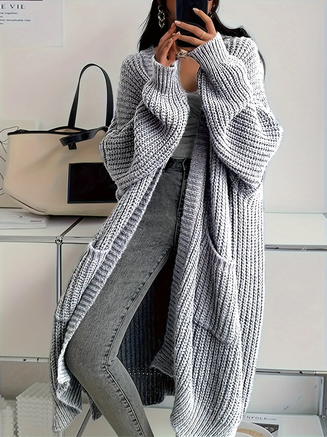 Women's Cozy Long Sleeve Knitted Cardigan with Pockets
